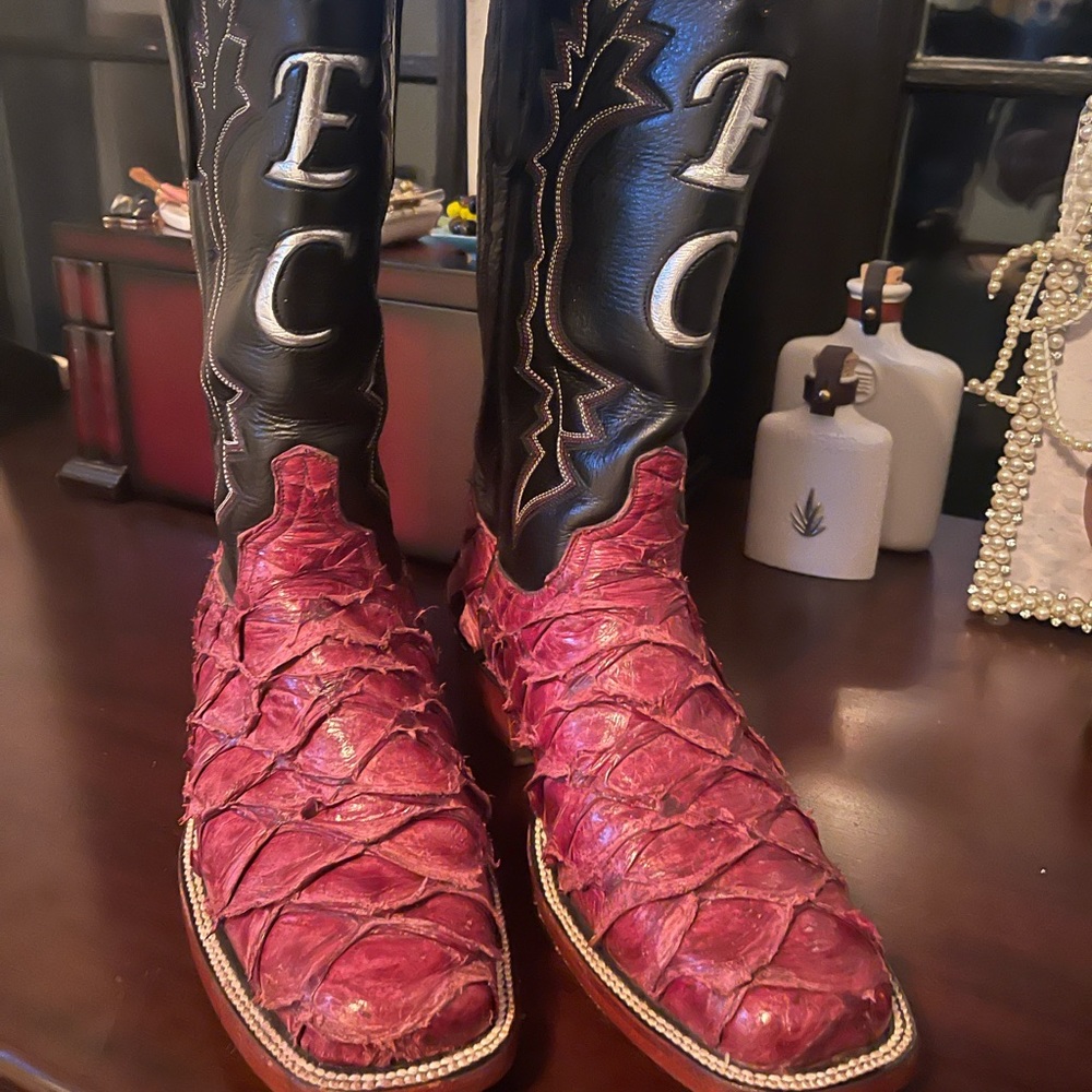 Pirarucu cowboy boots